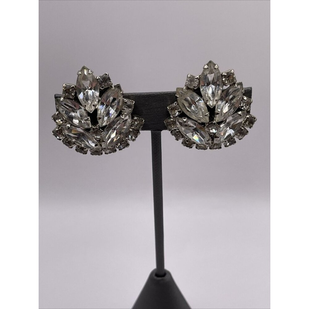 Mid Century Chunky Foil Back Silver Tone Clear Rhinestone Earrings Clip On AL2.3
